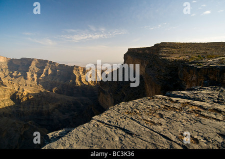 Jabal Shams Canyon dans Al Jabal al Akhdar domaine Oman Banque D'Images