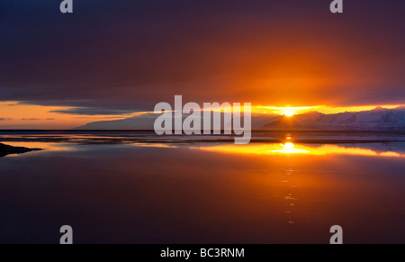 Coucher de soleil sur Hornafjordur, l'Est de l'Islande Banque D'Images