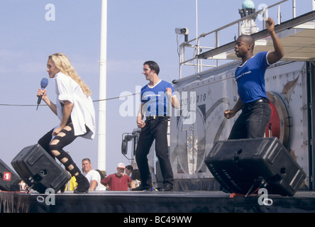 BBC Radio 1 un Roadshow. Plymouth Hoe Août 1995. Exotica Banque D'Images