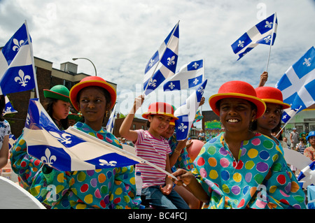 Les enfants de Montréal pour célébrer la saint Jean Baptiste Nationale Montréal Canada Banque D'Images