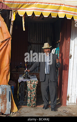 La place de marché d'Addis Abeba en Ethiopie sur la corne de l'Afrique Banque D'Images