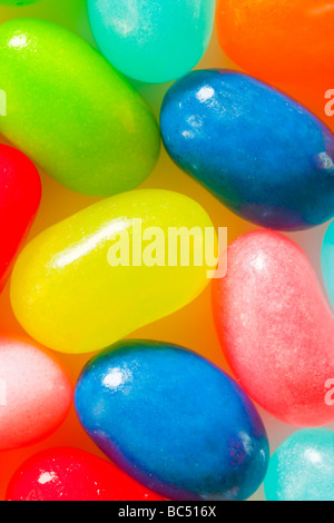 Les bonbons haricots multicolores capturés en 16 bits et fournis dans l'espace de couleur Adobe1998 difficile de tenir des tons de couleur Banque D'Images