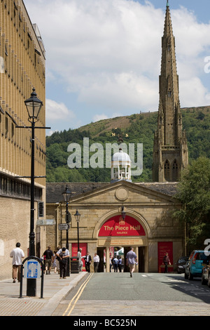 Halifax piece hall grand marché centre Ville Région métropolitaine de Calderdale West Yorkshire Angleterre UK GO Banque D'Images