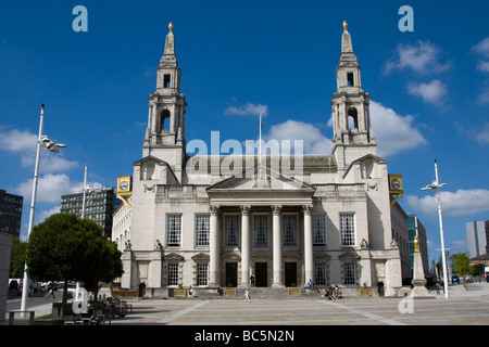 Salle municipale de Leeds est un bâtiment abritant le Leeds City Council, situé dans la place du millénaire, Leeds, West Yorkshire, Angleterre. Banque D'Images