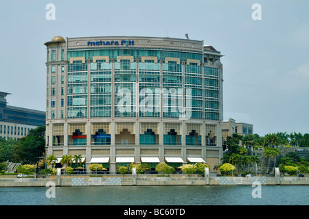 Menara PjH, le premier immeuble de bureaux commerciaux à grande échelle à Putrajaya Banque D'Images