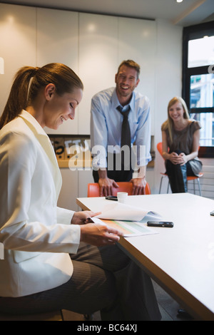 Les gens d'affaires, bureau de femme Banque D'Images