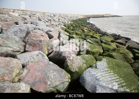 Nouveau rock armor défenses mer Orient Lane Bawdsey Banque D'Images