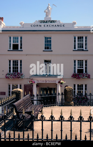 Vue rapprochée de l'édifice Corn Exchange à Royal Tunbridge Wells Banque D'Images