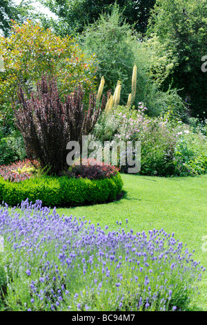 Jardin Anglais aménagé en parc Swan Mews, Somerset, UK Banque D'Images