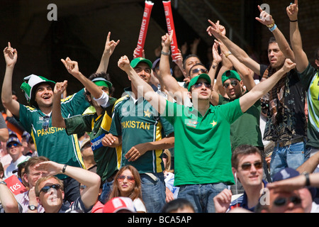 Fans de cricket du Pakistan Banque D'Images