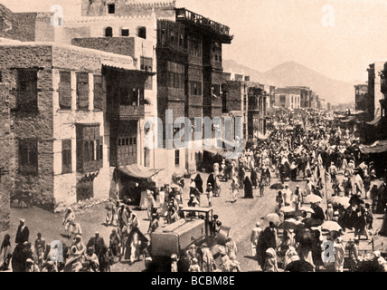 L'Arabie Saoudite la rue principale historique de Muna (MINA) à l'occasion du pèlerinage en 1945 Banque D'Images