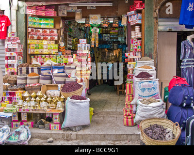 La Boutique d'épices à Khan El Khalili au Vieux Caire Banque D'Images