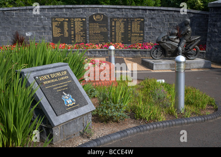 Joey Dunlop memorial garden dans Ballymoney le comté d'Antrim en Irlande du Nord uk Banque D'Images