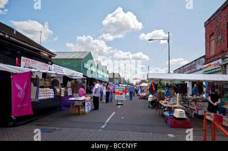 Les Barras, célèbre marché aux puces en plein air dans l'East End de Glasgow, Écosse, Royaume-Uni Banque D'Images