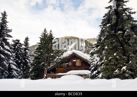 Chalet Corvara in Badia Bolzano Italie Banque D'Images