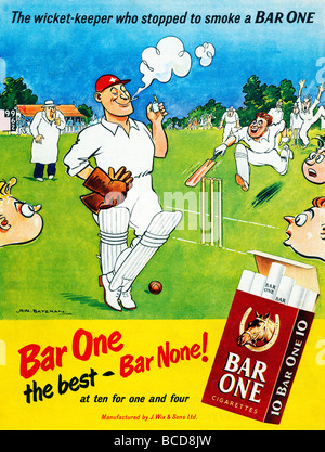 Un bar Cricket 1950 annonce par Bateman pour l'anglais Le wicket keeper cigarettes qui ont cessé de fumer un Bar Un Banque D'Images