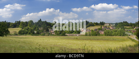 Les Midlands de l'Angleterre Le worcestershire la vallée de la rivière severn arley vue de arley station sur la Severn Valley Railway Banque D'Images