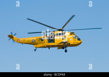 Sea King RAF SAR Recherche et sauvetage Helecopter en vol Banque D'Images