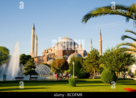 Le musée Hagia Sophia Istanbul Turquie Banque D'Images