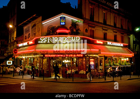 Le Nord Sud Paris France French Restaurant Café Bar Pub alimentaire Banque D'Images