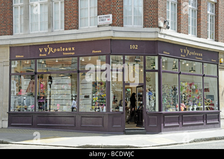 Boutique en rouleaux de rubans et tresses vente Marylebone Londres Angleterre Royaume-uni parures Banque D'Images