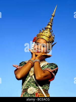 2322 Danseur traditionnel Thaï en Thaïlande robe classique Banque D'Images