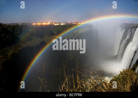 Nuit à Victoria Falls, Zimbabwe/Zambie Banque D'Images