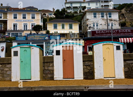 Cabines de plage de l'île de Wight Ventnor Banque D'Images