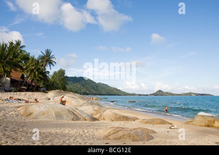 La plage de Lamai à Koh Samui, Thaïlande Banque D'Images
