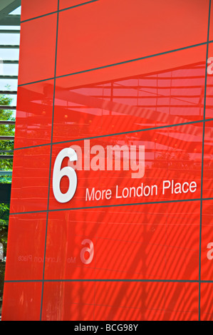 Numéro 6 More London Place Banque D'Images