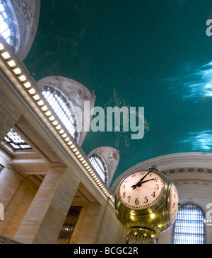 La gare Grand Central Terminal réveil dans la ville de New York Banque D'Images