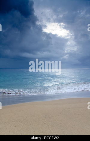 Vue sur l'océan Atlantique à partir de la plage de Sosua République Dominicaine Banque D'Images
