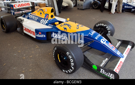 Cinq rouge Nigel Mansell Williams FW14B Renault dans le paddock au Goodwood Festival of Speed Banque D'Images