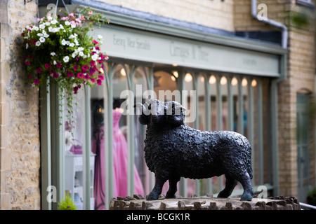 Le Woolmarket, Cirencester, Gloucestershire, Royaume-Uni Banque D'Images