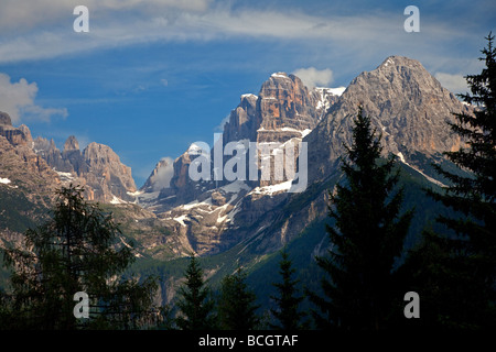 Massif du Brenta de Madonna di Campiglio, Dolomites, Italie Banque D'Images