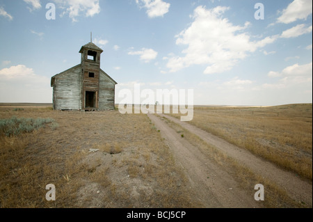 L'école abandonnée sur maison rurale des prairies dans le Montana Banque D'Images
