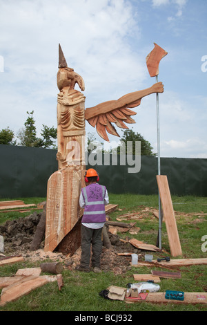 Scie à chaîne en bois sculptures à Glastonbury Festival 2009 Banque D'Images