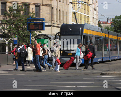 La ligne de tramway la circulation urbaine de Leipzig en Allemagne le 09 mai Banque D'Images