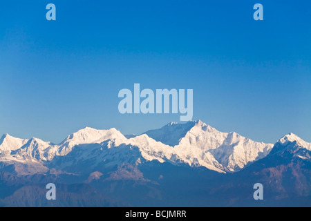 L'Inde, le Bengale occidental, Darjeeling, Observation Hill, Bhanu Bhakta Sarini, vue de Kanchenjunga, Kangchendzonga Banque D'Images