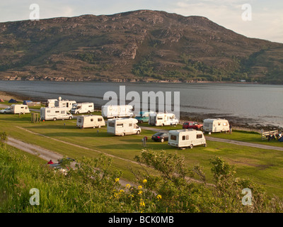 Camping par le Loch Broom près de Ullapool Scotland UK Banque D'Images