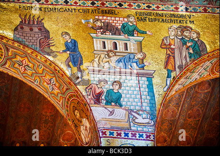 Mosaïques byzantines à la Palantine Chapelle ( Capella Palentina ) Norman Palace Palerme, Sicile, Italie. Le Christ au-dessus de l'autel. Banque D'Images