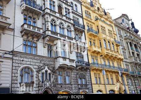 Maisons magnifiquement rénové dans la vieille ville de Prague Banque D'Images