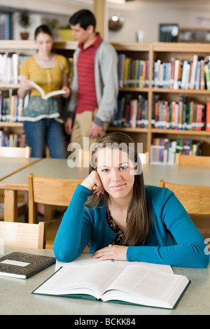 Bibliothèque de l'école secondaire en Banque D'Images