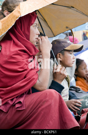 Le moine bouddhiste. Leh. Ladakh. L'Inde Banque D'Images