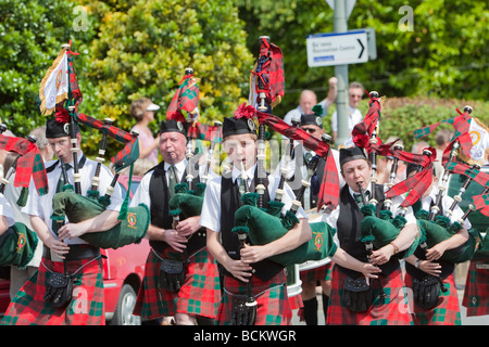 Scottish pipe band dans un défilé Banque D'Images