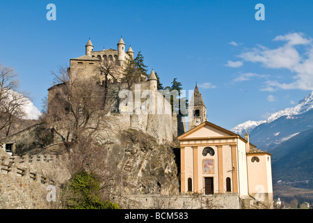 Château Saint Pierre Aosta Italie Banque D'Images