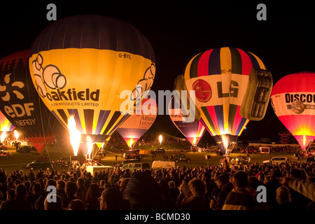 Bristol Balloon Fiesta - Balloon Glow Banque D'Images