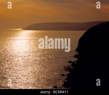 St Aldheel's Head ou St Albans Head vue depuis Anvil point sur la côte jurassique du Dorset près de Swanage, Dorset, Angleterre. Banque D'Images