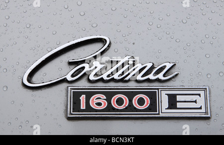 1600 Ford Cortina E monogramme arrière et du coffre de la voiture populaire des années 60 années 60 Banque D'Images