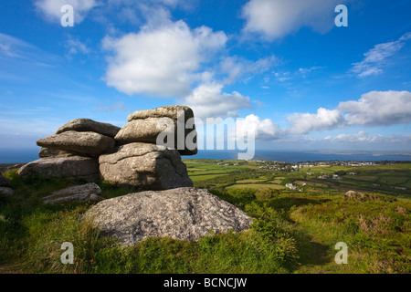 Tor de Trendrine Granite Hill dans le soleil d'été à la direction de St Ives Cornwall West Penwith England UK Royaume-Uni GB Banque D'Images